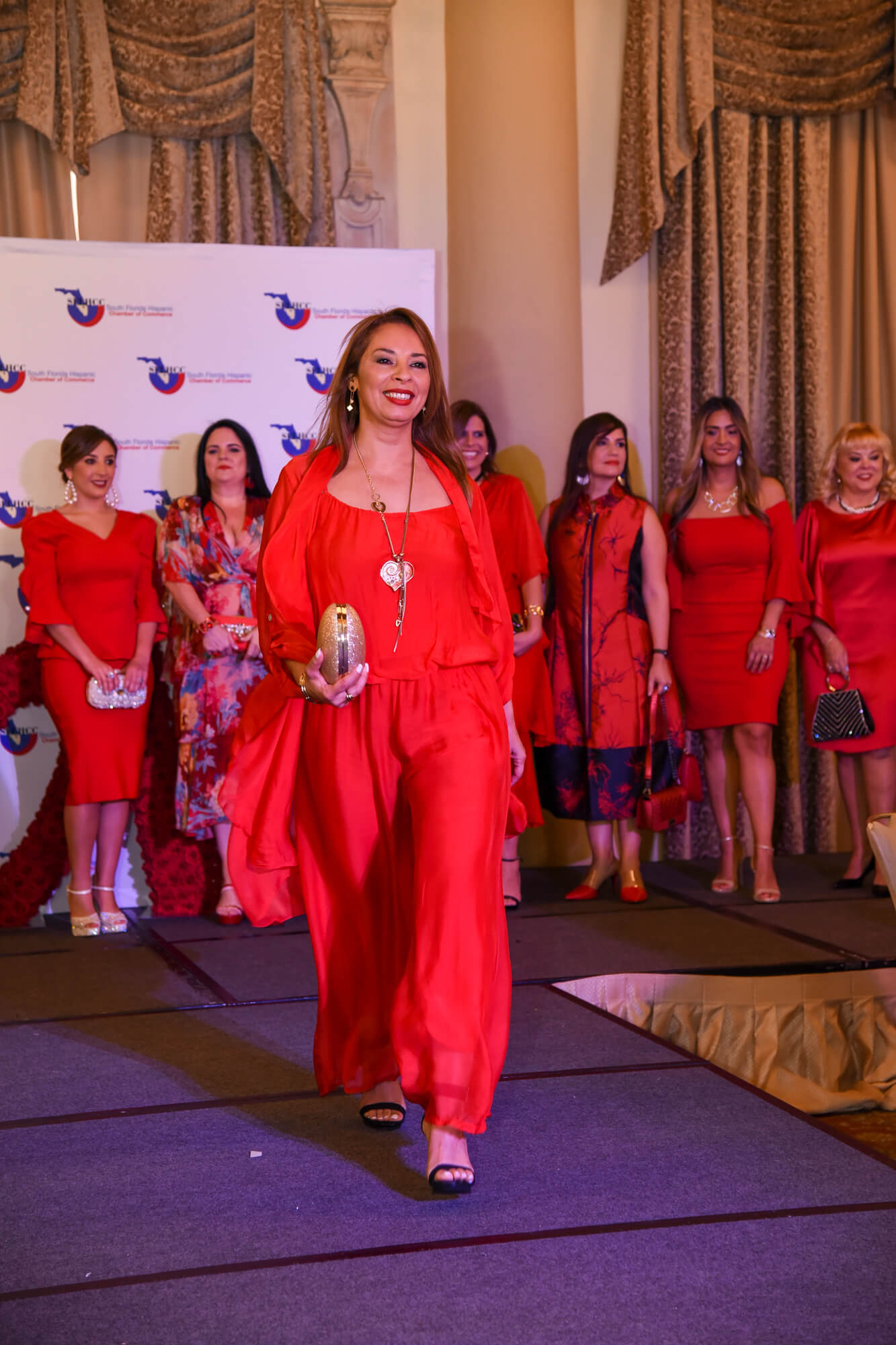 Fashionably Red Lunch Presented by the HWSN 2023